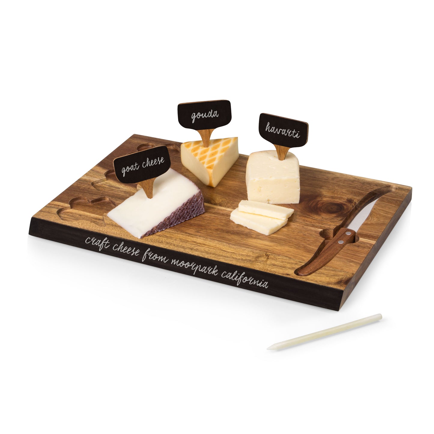 New England Patriots - Delio Acacia Cheese Cutting Board & Tools Set